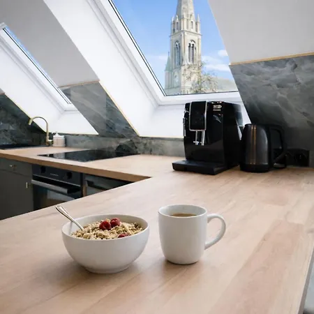 Ciel D'azur Church View, & Luxury شقة